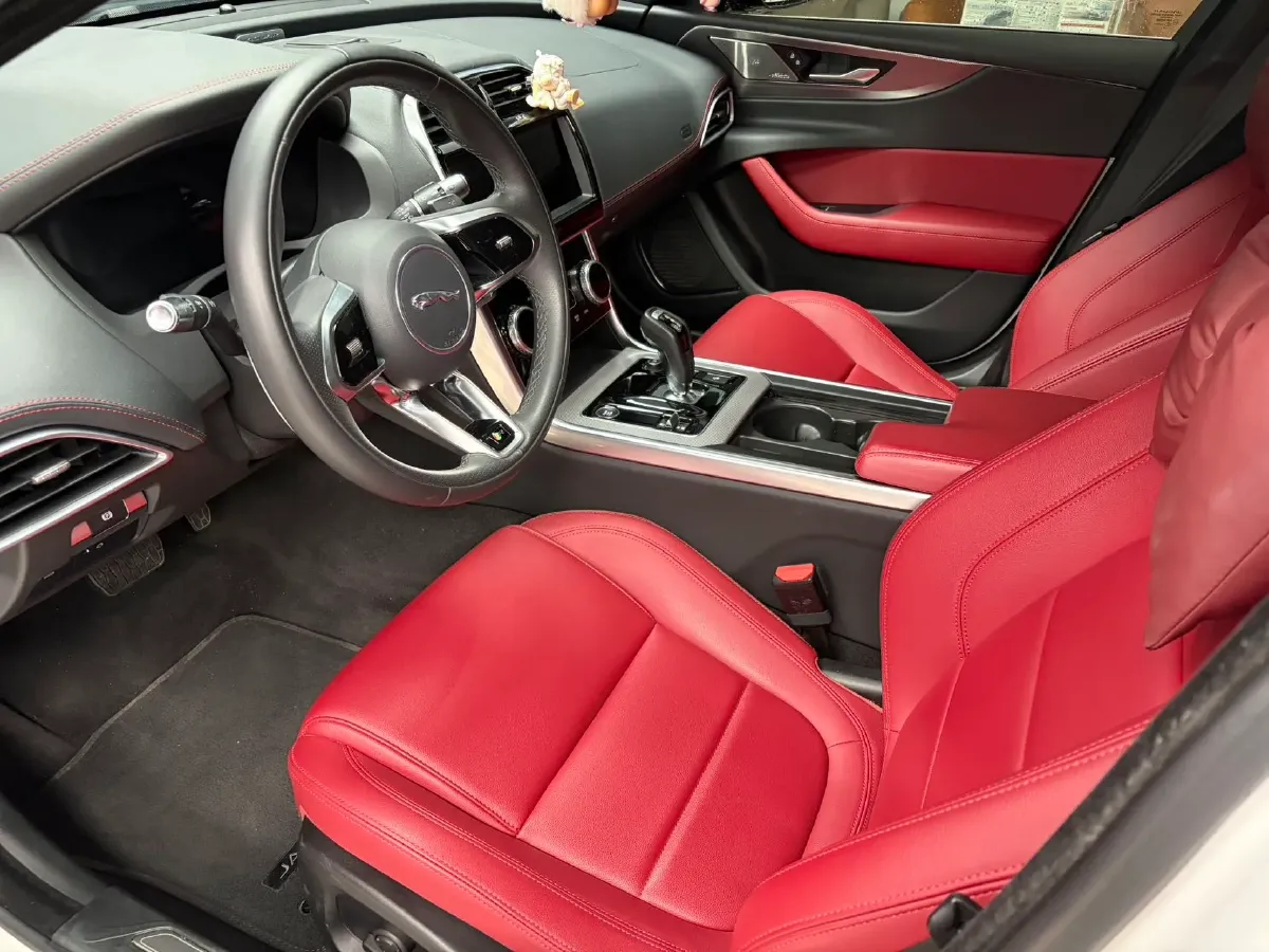 2021 Jaguar XEL 2.0T 250HP L4 8AT,autocango,china used car exporter,china ev exporter,chinese used car exporter,chinese used ev exporter