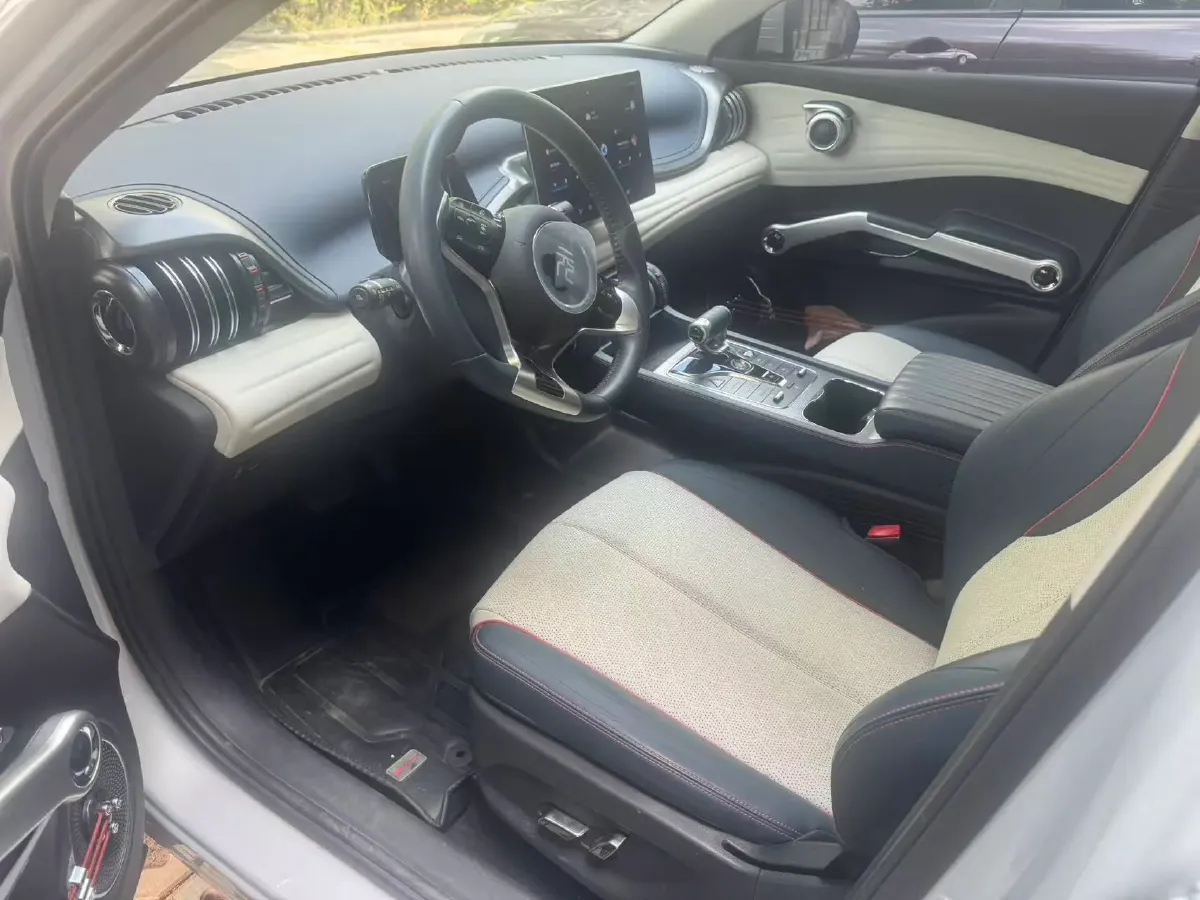 2022 Foton Grand General G7 2.0T 238HP L4 8AT,autocango,china used car exporter,china ev exporter,chinese used car exporter,chinese used ev exporter