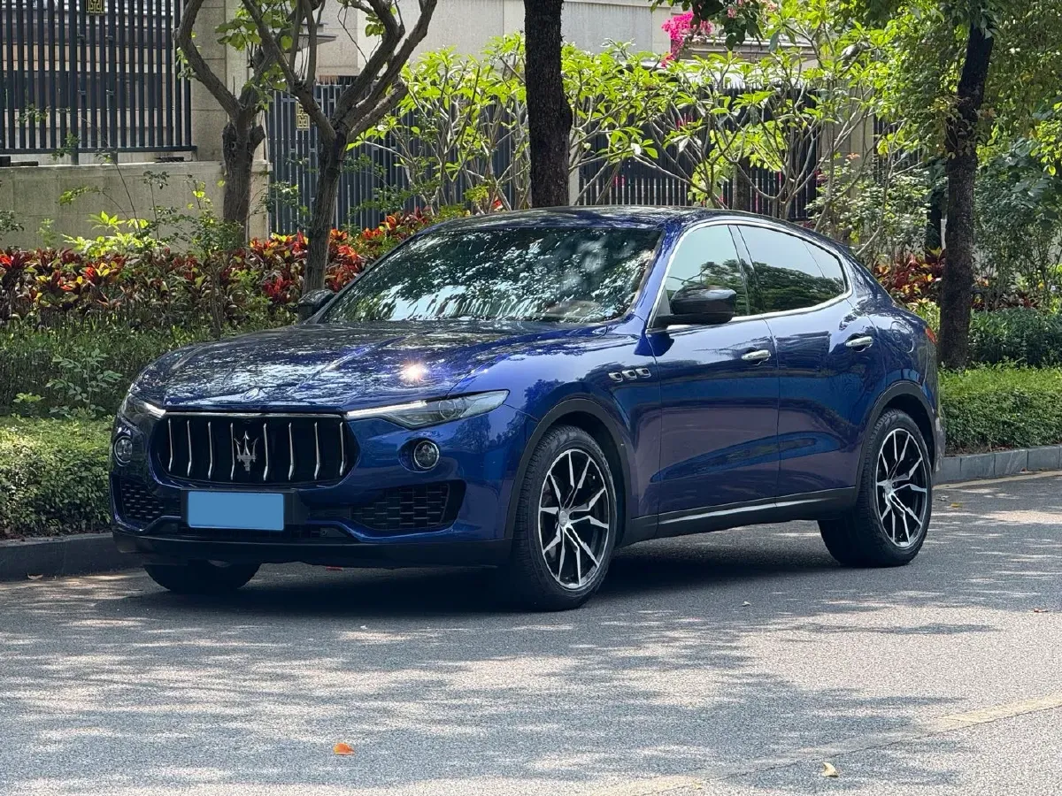 2018 Maserati Levante 3.0T 350HP V6 8AT,autocango,china used car exporter,china ev exporter,chinese used car exporter,chinese used ev exporter