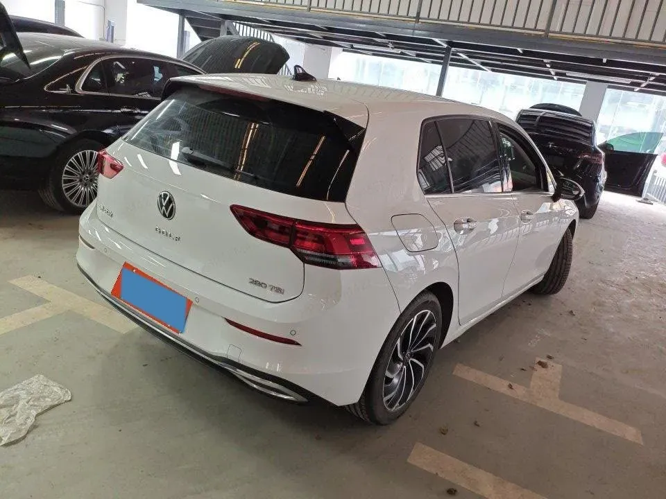 2023 Volkswagen Golf 1.4T 150HP L4 7DCT,autocango,china used car exporter,china ev exporter,chinese used car exporter,chinese used ev exporter