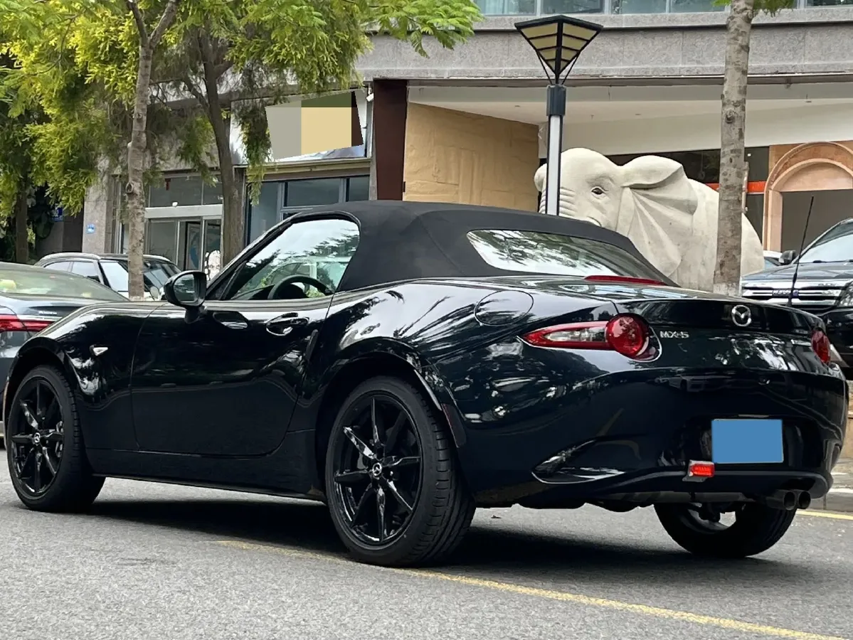 2023 Mazda 3 Axela 1.5L 117HP L4 6MT,autocango,china used car exporter,china ev exporter,chinese used car exporter,chinese used ev exporter