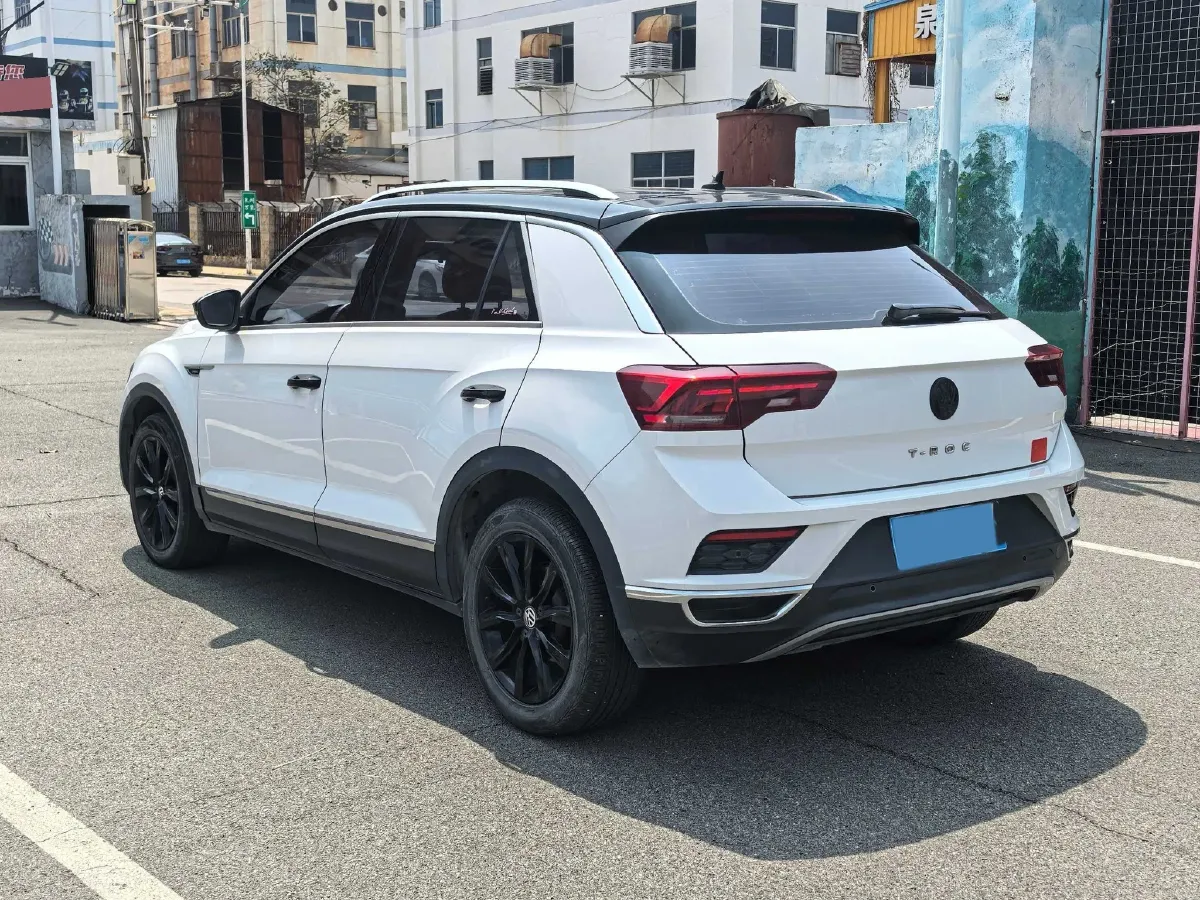 2019 Volkswagen T-Roc 1.4T 131HP L4 7DCT,autocango,china used car exporter,china ev exporter,chinese used car exporter,chinese used ev exporter