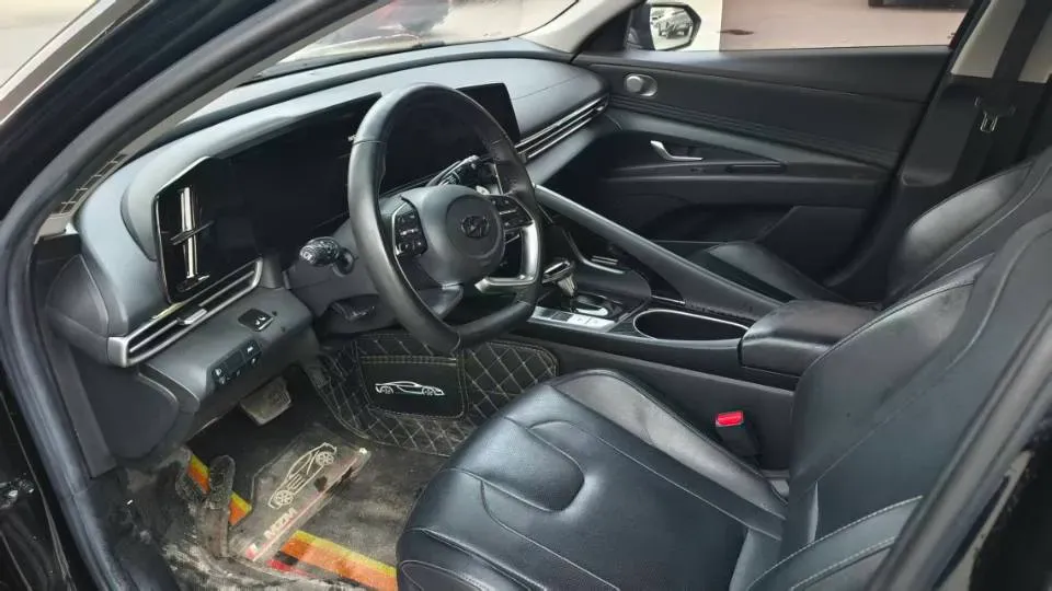 2021 Hyundai Elantra 1.5L 115HP L4 CVT,autocango,china used car exporter,china ev exporter,chinese used car exporter,chinese used ev exporter