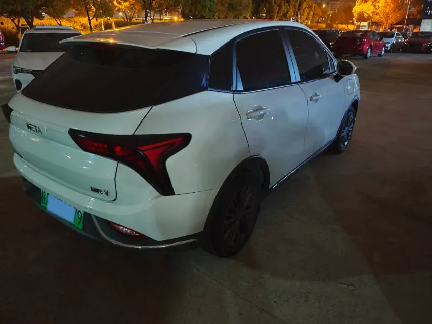 2022 ChangAn Oshan X7 Plus 1.5T 188HP L4 7DCT,autocango,china used car exporter,china ev exporter,chinese used car exporter,chinese used ev exporter