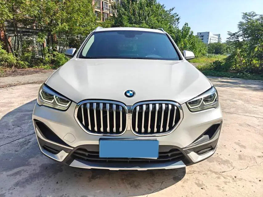 2022 BMW X1 1.5T 140HP L3 7DCT,autocango,china used car exporter,china ev exporter,chinese used car exporter,chinese used ev exporter