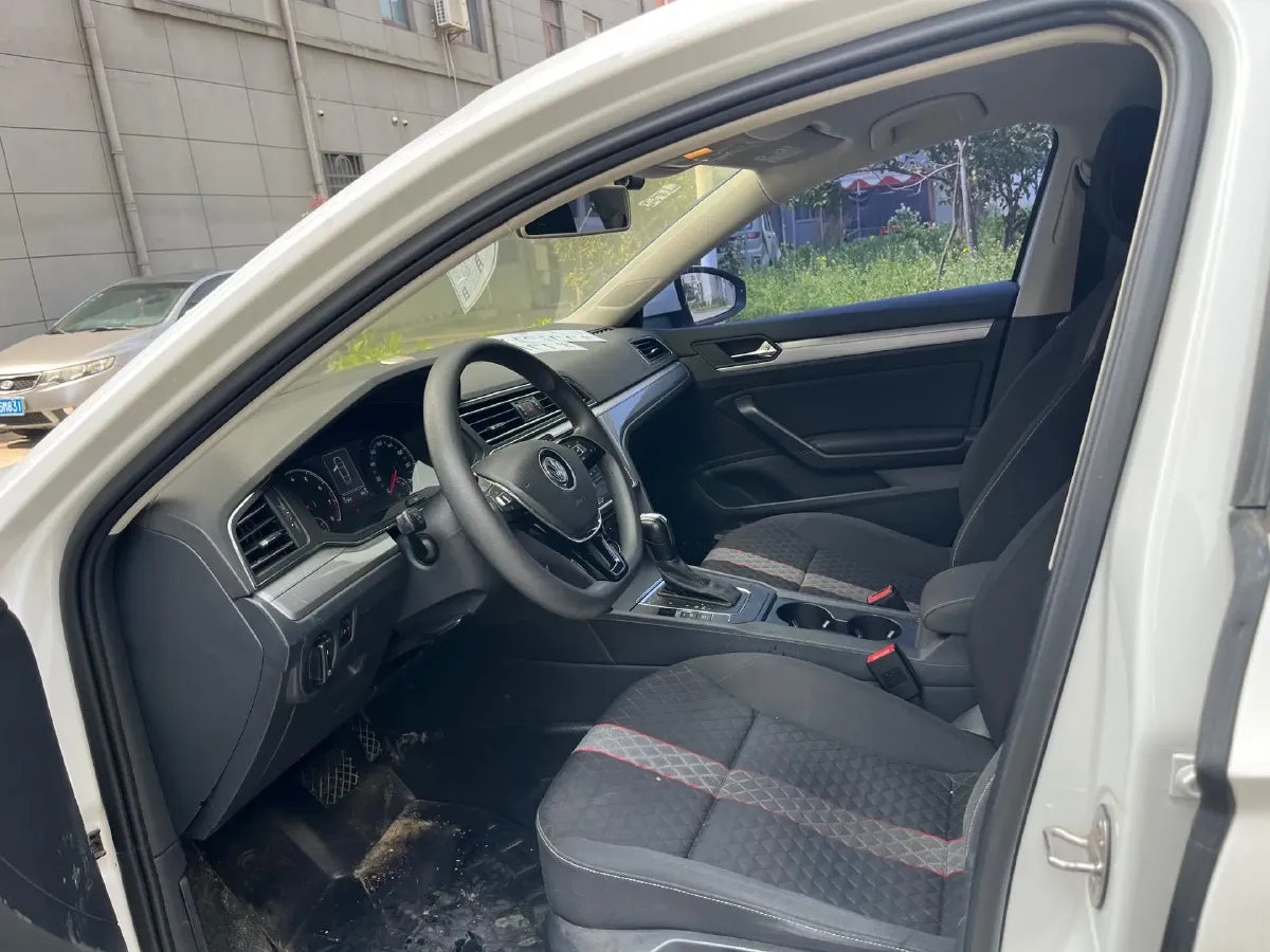 2019 Volkswagen Lamando 1.4T 131HP L4 7DCT,autocango,china used car exporter,china ev exporter,chinese used car exporter,chinese used ev exporter