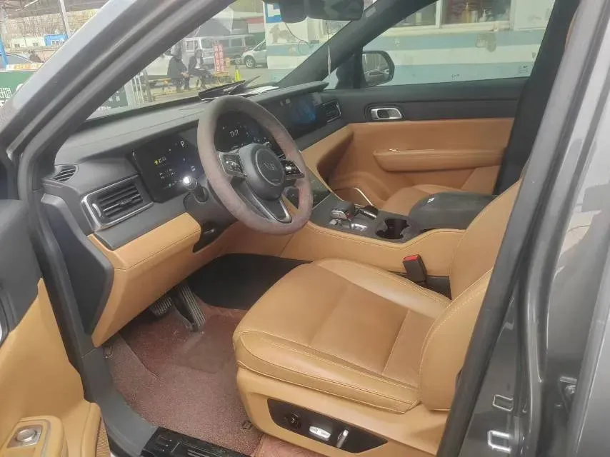 2021 Li ONE Range Extended 131HP REEV 40.5KWH,autocango,china used car exporter,china ev exporter,chinese used car exporter,chinese used ev exporter