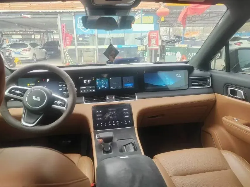 2021 Li ONE Range Extended 131HP REEV 40.5KWH,autocango,china used car exporter,china ev exporter,chinese used car exporter,chinese used ev exporter