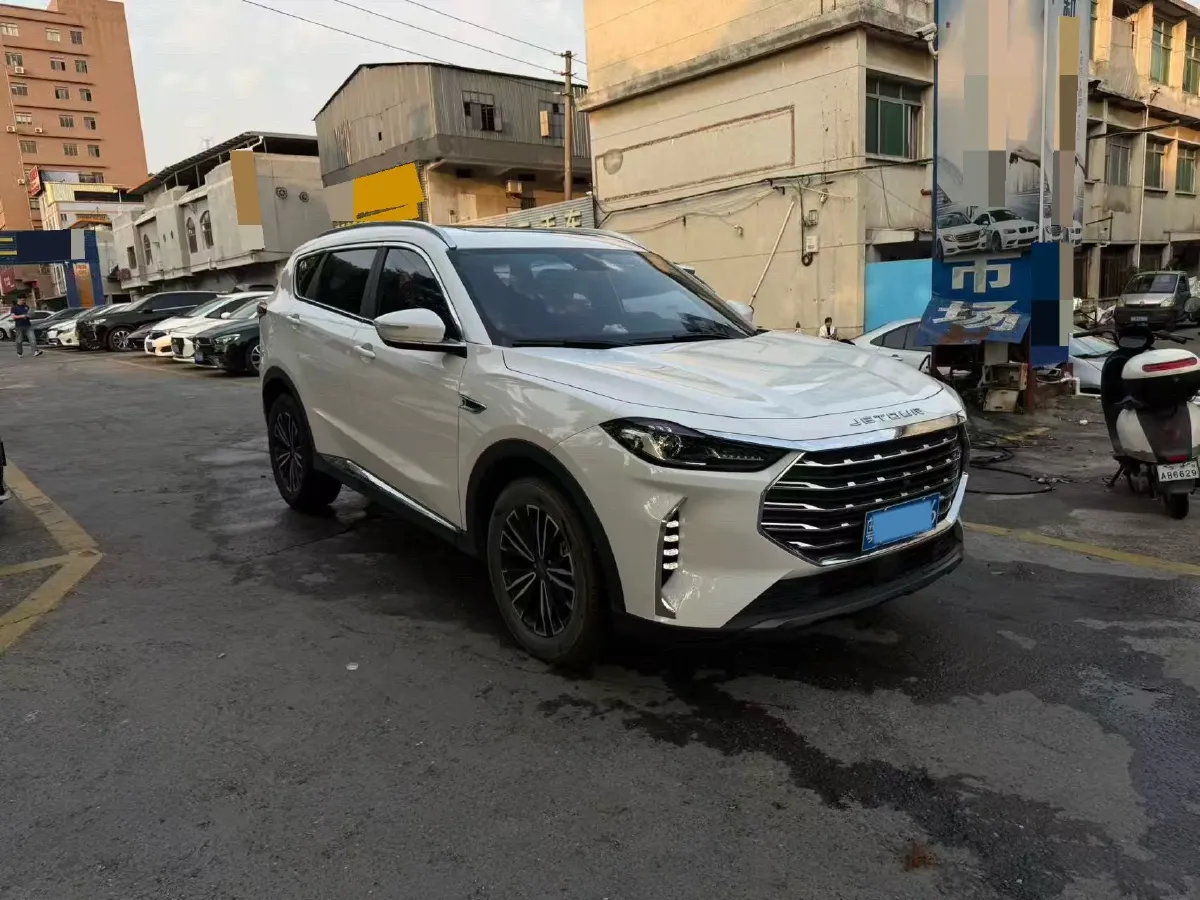 2022 Jetour X70 Plus 1.5T 156HP L4 CVT,autocango,china used car exporter,china ev exporter,chinese used car exporter,chinese used ev exporter