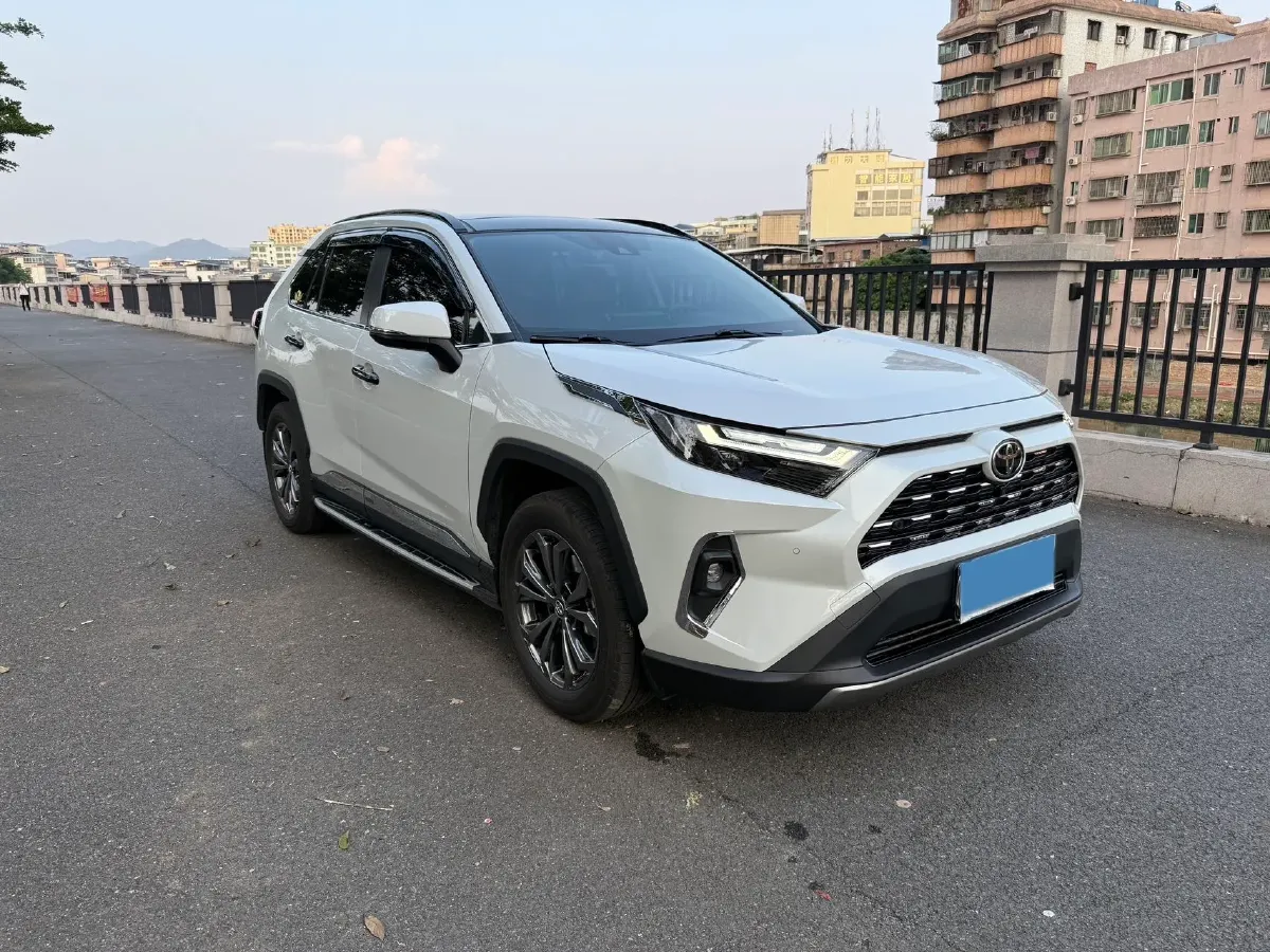 2023 Toyota RAV4 2.0L 171HP L4 CVT,autocango,china used car exporter,china ev exporter,chinese used car exporter,chinese used ev exporter