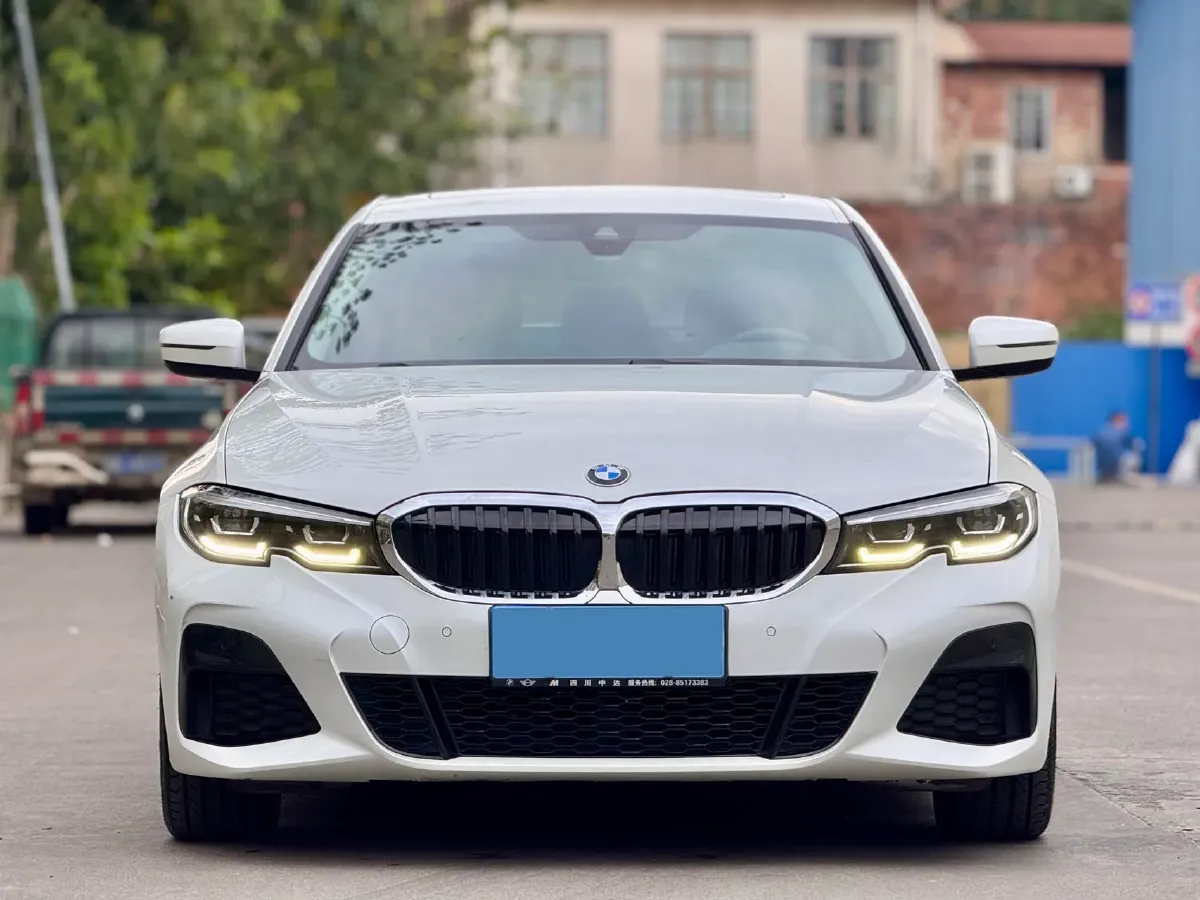2020 BMW 3 Series 2.0T 184HP L4 8AT,autocango,china used car exporter,china ev exporter,chinese used car exporter,chinese used ev exporter