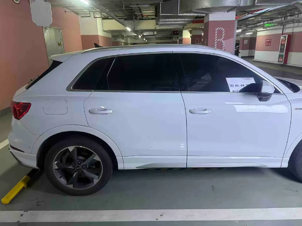 2022 Audi Q3 1.4T 150HP L4 7DCT,autocango,china used car exporter,china ev exporter,chinese used car exporter,chinese used ev exporter