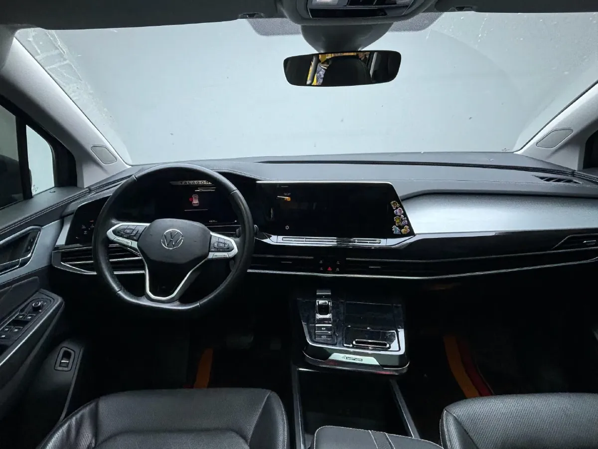 2022 Volkswagen Talagon 2.0T 220HP L4 7DCT,autocango,china used car exporter,china ev exporter,chinese used car exporter,chinese used ev exporter