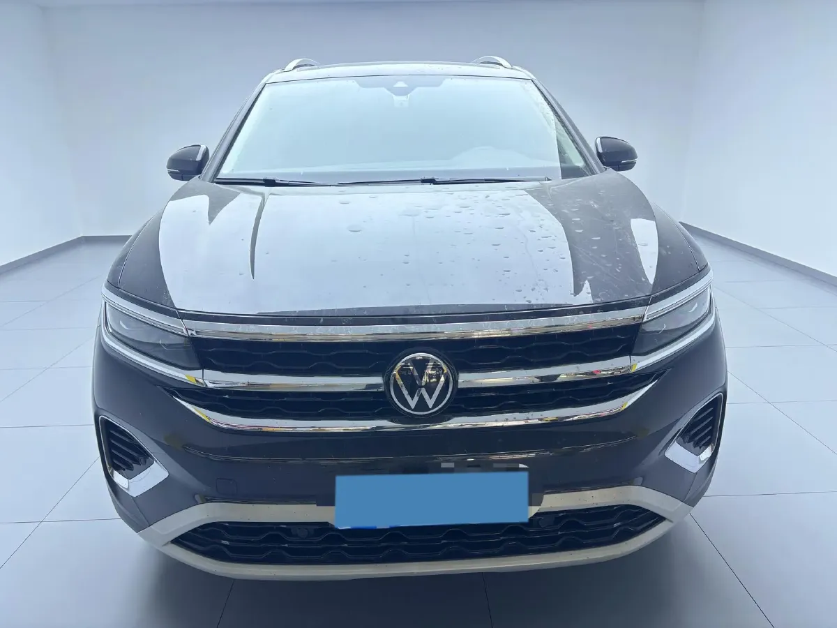 2022 Volkswagen Talagon 2.0T 220HP L4 7DCT,autocango,china used car exporter,china ev exporter,chinese used car exporter,chinese used ev exporter