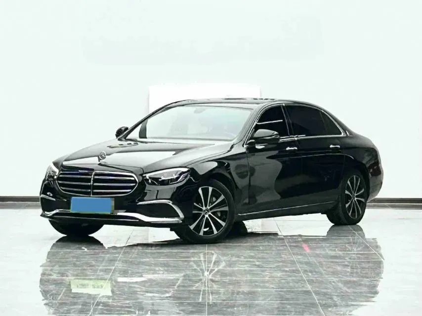 2022 Mercedes-Benz E Class 2.0T 211HP L4 9AT PHEV 25.4KWH,autocango,china used car exporter,china ev exporter,chinese used car exporter,chinese used ev exporter