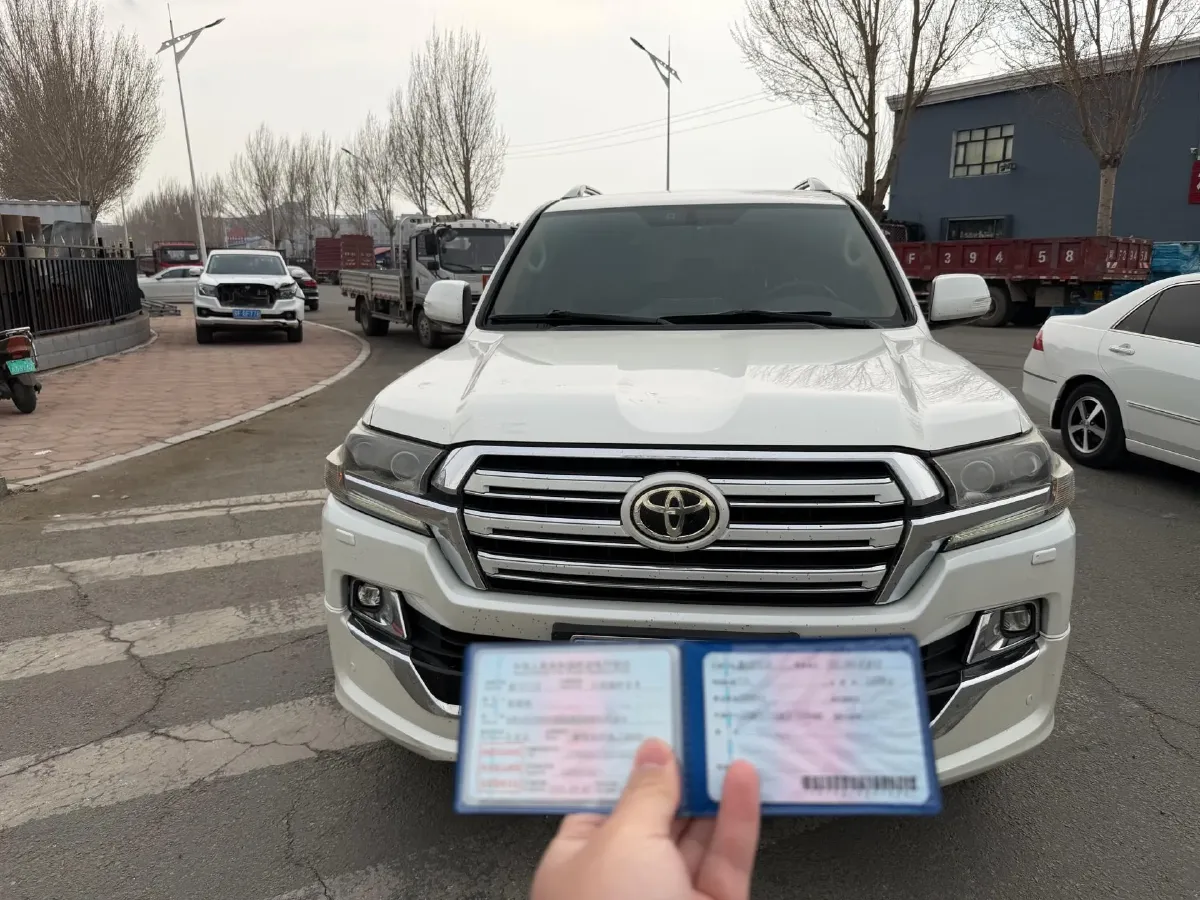 2019 Chevrolet Trax 1.0T 125HP L3 6AT,autocango,china used car exporter,china ev exporter,chinese used car exporter,chinese used ev exporter