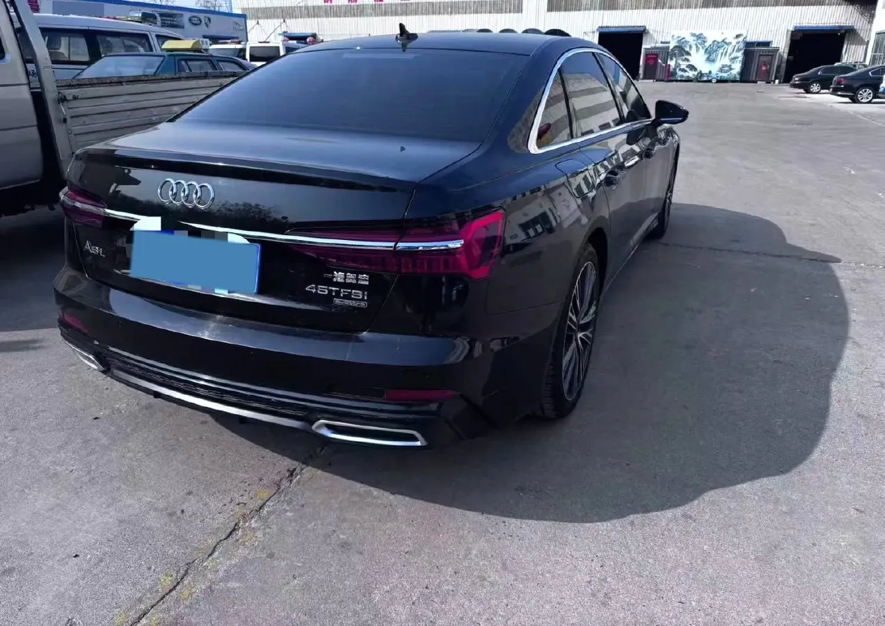 2021 Audi A6L 2.0T 190HP L4 7DCT,autocango,china used car exporter,china ev exporter,chinese used car exporter,chinese used ev exporter