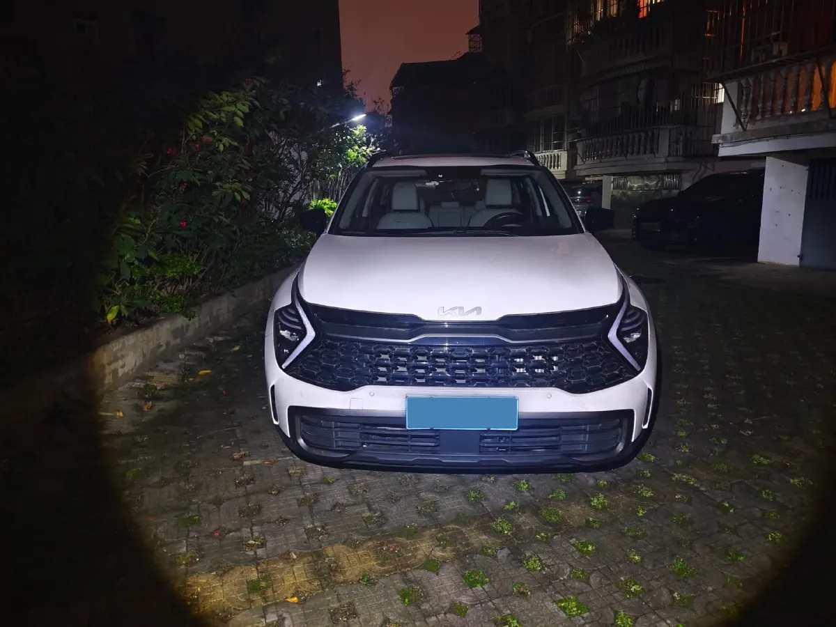 2023 Kia Sportage 1.5T 200HP L4 8AT,autocango,china used car exporter,china ev exporter,chinese used car exporter,chinese used ev exporter