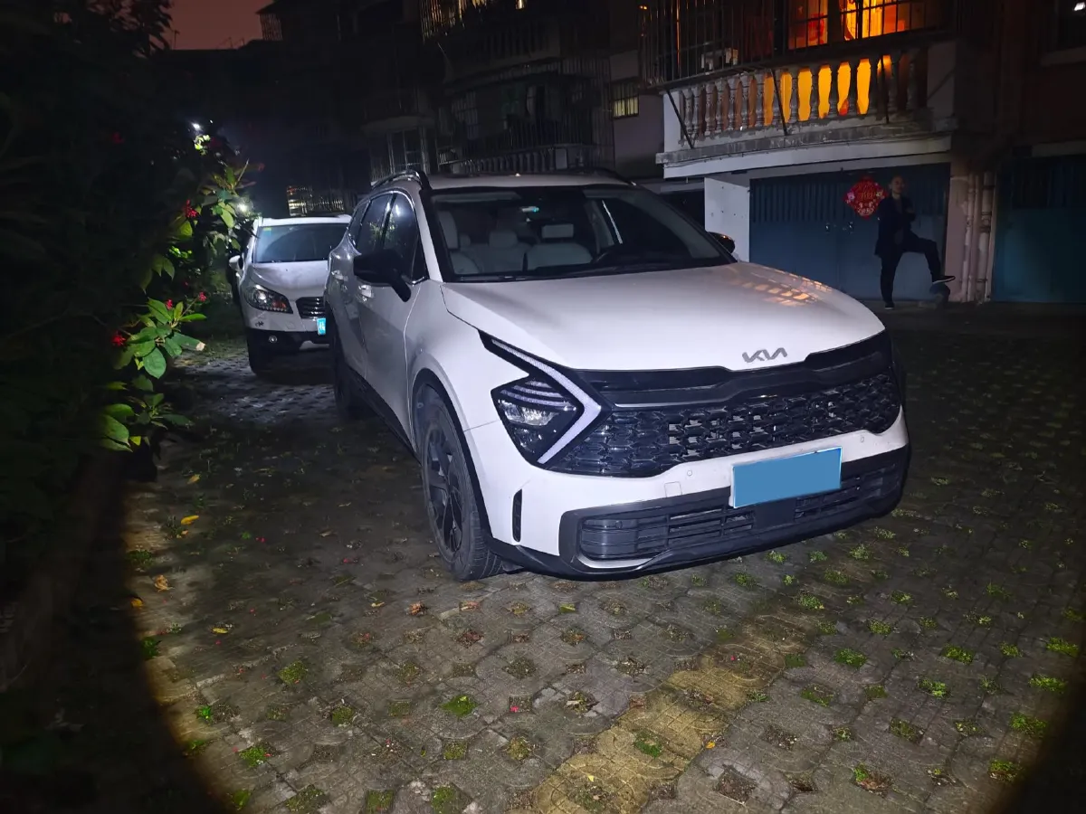 2023 Kia Sportage 1.5T 200HP L4 8AT,autocango,china used car exporter,china ev exporter,chinese used car exporter,chinese used ev exporter