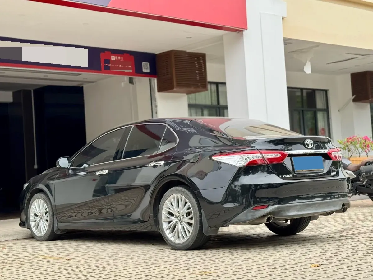 2019 Toyota Camry 2.5L 209HP L4 8AT,autocango,china used car exporter,china ev exporter,chinese used car exporter,chinese used ev exporter