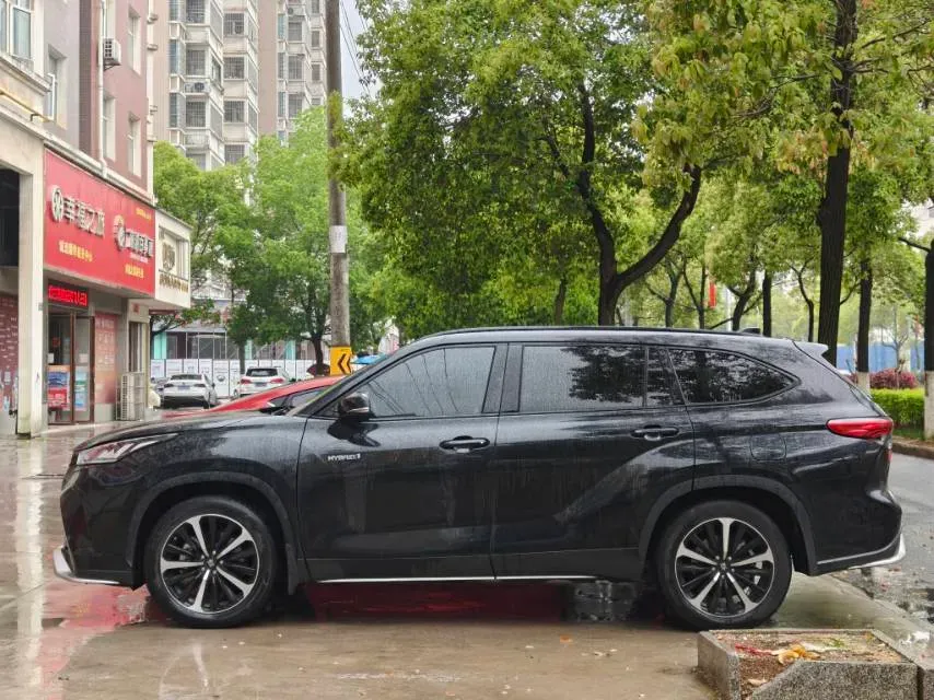 2022 Toyota Crown Kluger 2.5L 192HP L4 E-CVT Hybrid,autocango,china used car exporter,china ev exporter,chinese used car exporter,chinese used ev exporter