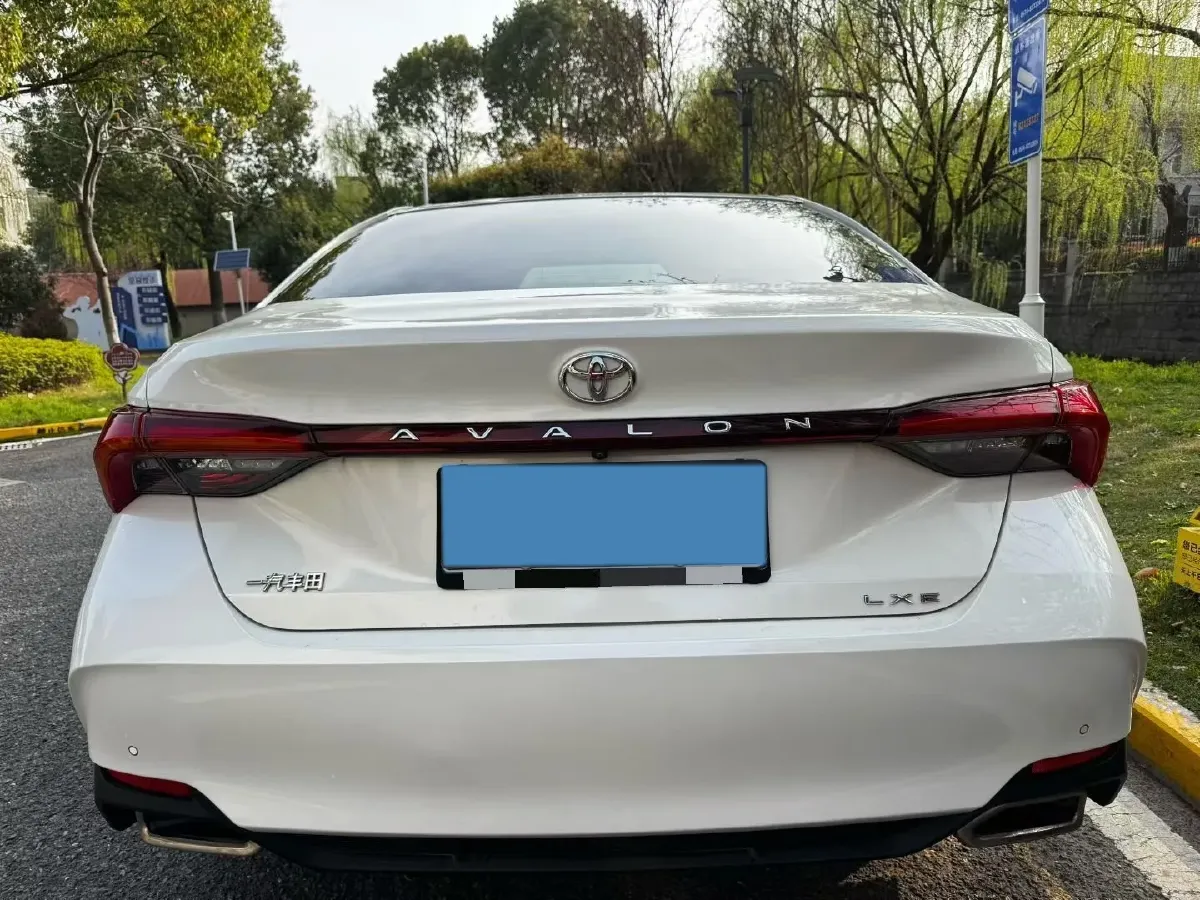 2019 Toyota Avalon 2.0L 178HP L4 CVT,autocango,china used car exporter,china ev exporter,chinese used car exporter,chinese used ev exporter