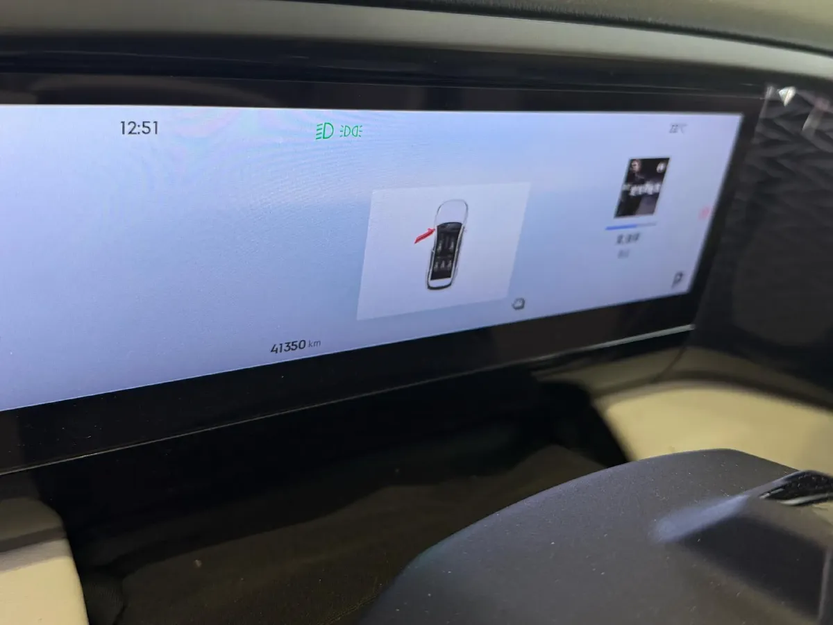 2023 Geely Galaxy L7 1.5T 163HP L4 3DHT PHEV 18.7KWH,autocango,china used car exporter,china ev exporter,chinese used car exporter,chinese used ev exporter