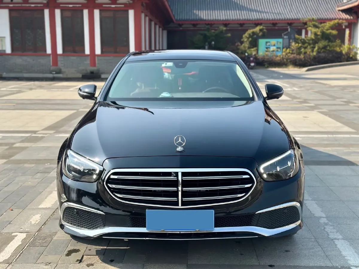 2022 Mercedes-Benz E Class 2.0T 258HP L4 9AT,autocango,china used car exporter,china ev exporter,chinese used car exporter,chinese used ev exporter