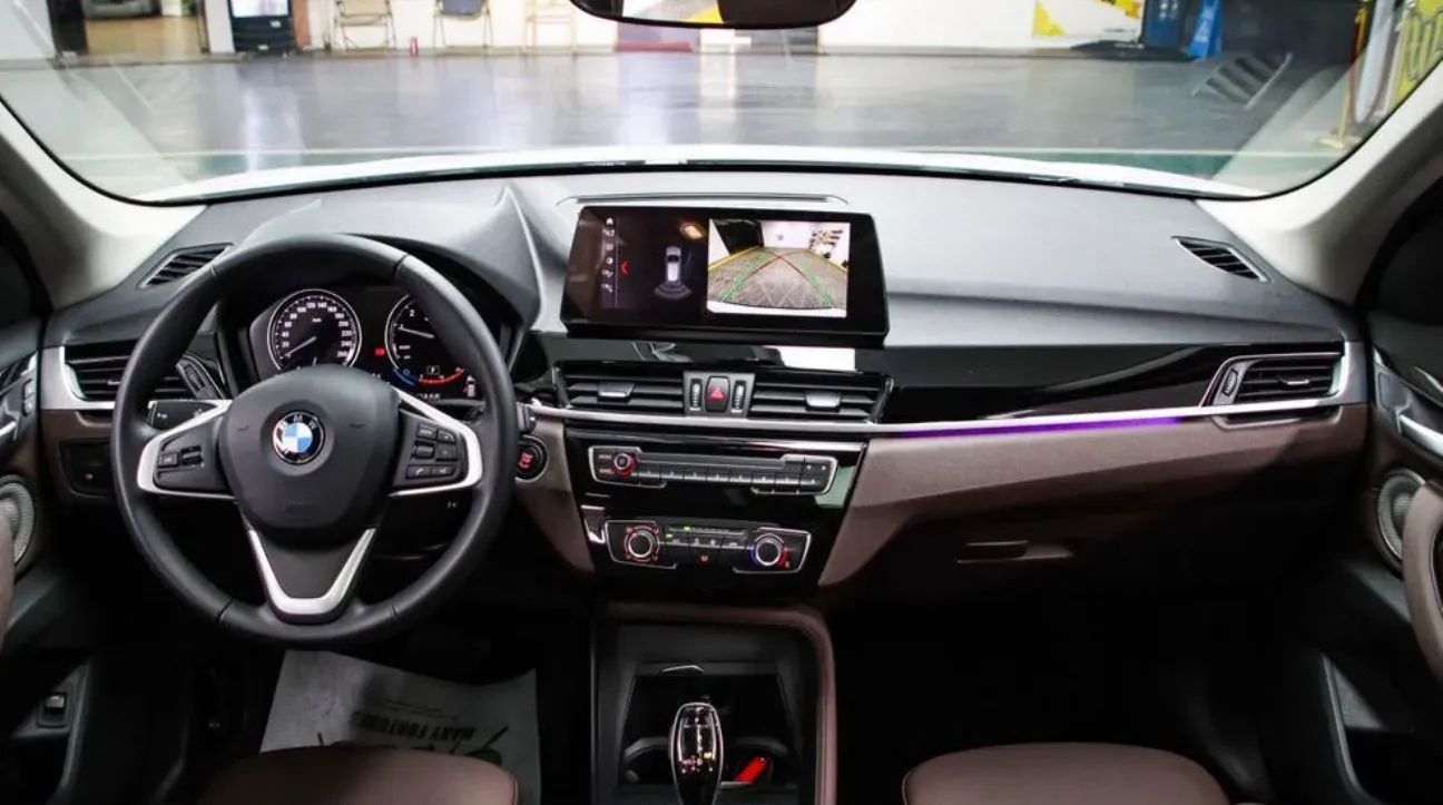 2022 BMW X1 1.5T 140HP L3 7DCT,autocango,china used car exporter,china ev exporter,chinese used car exporter,chinese used ev exporter