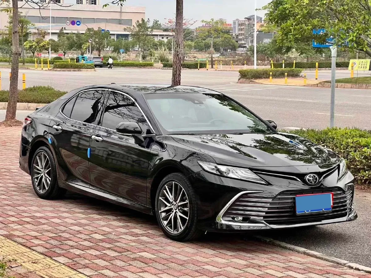 2021 Toyota Camry 2.5L 209HP L4 8AT,autocango,china used car exporter,china ev exporter,chinese used car exporter,chinese used ev exporter