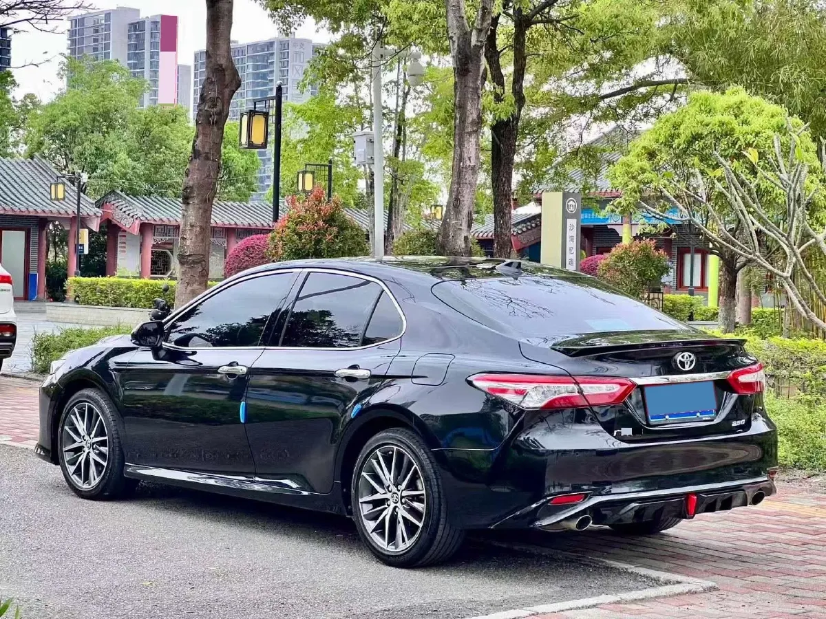 2021 Toyota Camry 2.5L 209HP L4 8AT,autocango,china used car exporter,china ev exporter,chinese used car exporter,chinese used ev exporter
