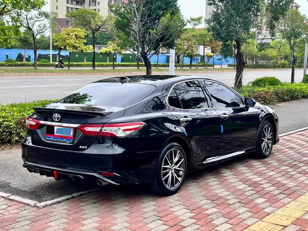 2021 Toyota Camry 2.5L 209HP L4 8AT,autocango,china used car exporter,china ev exporter,chinese used car exporter,chinese used ev exporter