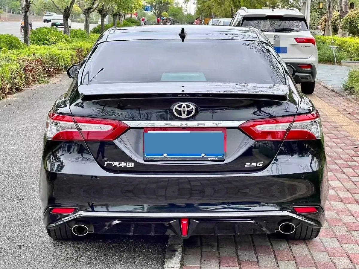 2021 Toyota Camry 2.5L 209HP L4 8AT,autocango,china used car exporter,china ev exporter,chinese used car exporter,chinese used ev exporter