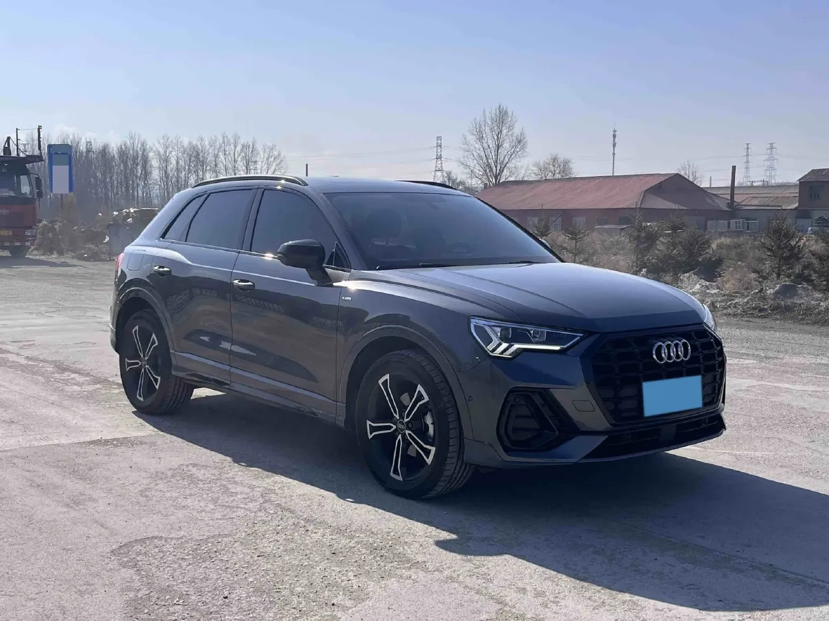 2022 Audi Q3 1.4T 150HP L4 7DCT,autocango,china used car exporter,china ev exporter,chinese used car exporter,chinese used ev exporter