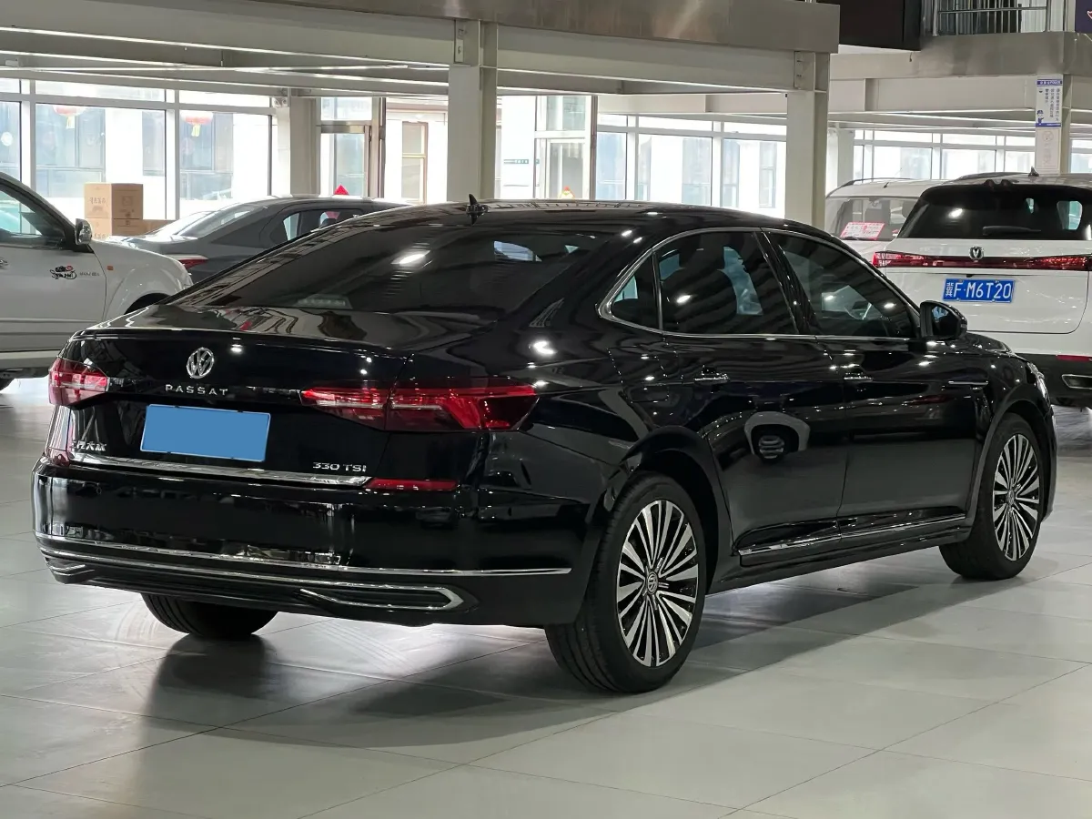 2019 Volvo V40 1.5T 152HP L4 6AT,autocango,china used car exporter,china ev exporter,chinese used car exporter,chinese used ev exporter