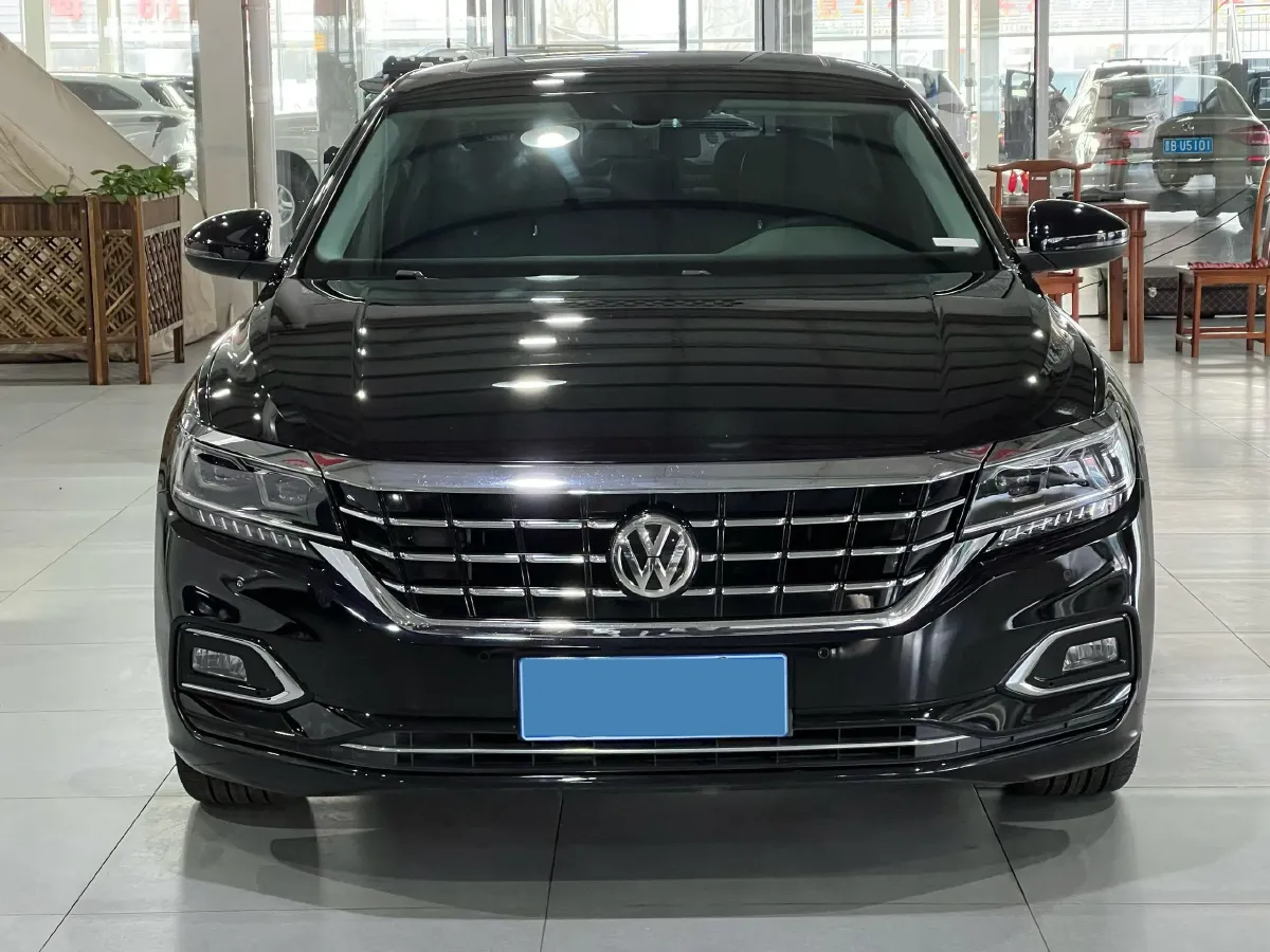 2019 Volvo V40 1.5T 152HP L4 6AT,autocango,china used car exporter,china ev exporter,chinese used car exporter,chinese used ev exporter