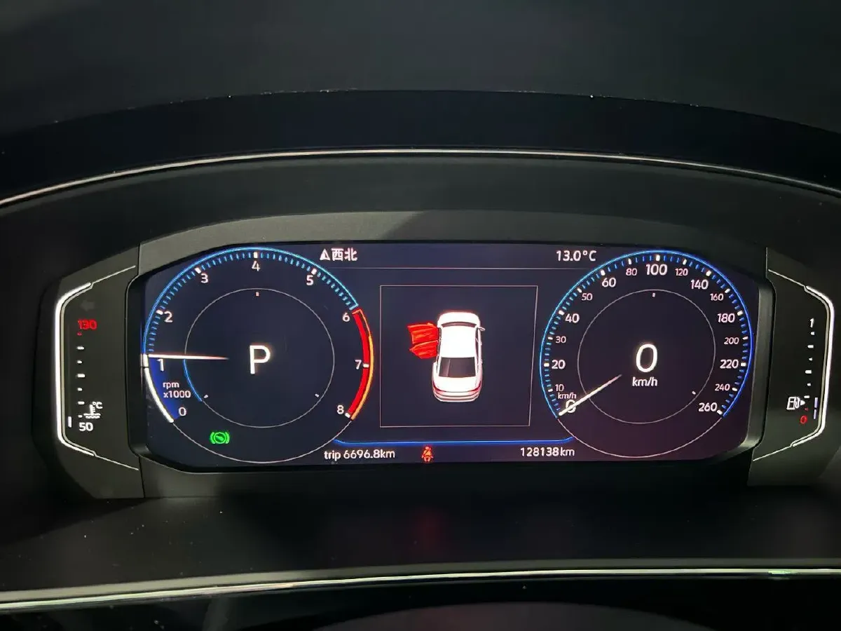 2019 Volvo V40 1.5T 152HP L4 6AT,autocango,china used car exporter,china ev exporter,chinese used car exporter,chinese used ev exporter