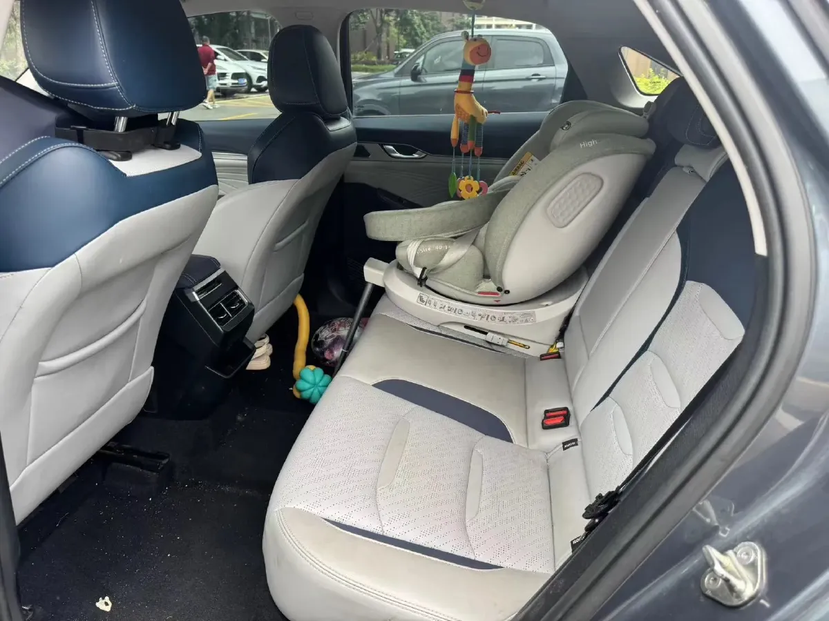 2020 Peugeot 408 1.6T 170HP L4 6AT,autocango,china used car exporter,china ev exporter,chinese used car exporter,chinese used ev exporter