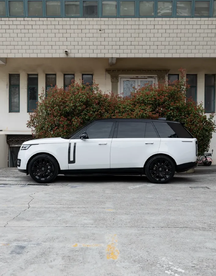 2023 Land Rover Range Rover 3.0T 400HP L6 8AT,autocango,china used car exporter,china ev exporter,chinese used car exporter,chinese used ev exporter