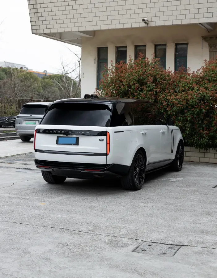 2023 Land Rover Range Rover 3.0T 400HP L6 8AT,autocango,china used car exporter,china ev exporter,chinese used car exporter,chinese used ev exporter