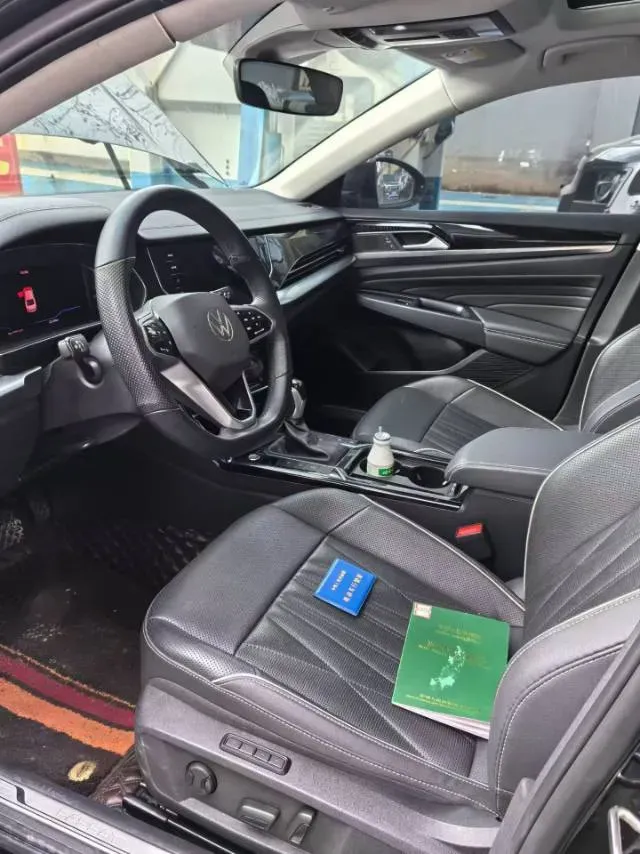 2023 Volkswagen Passat 2.0T 186HP L4 7DCT,autocango,china used car exporter,china ev exporter,chinese used car exporter,chinese used ev exporter