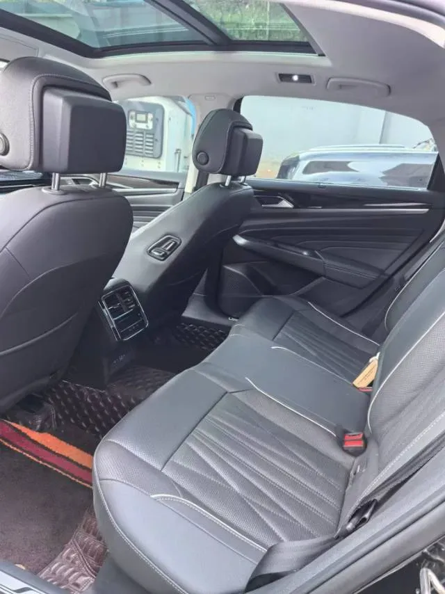 2023 Volkswagen Passat 2.0T 186HP L4 7DCT,autocango,china used car exporter,china ev exporter,chinese used car exporter,chinese used ev exporter