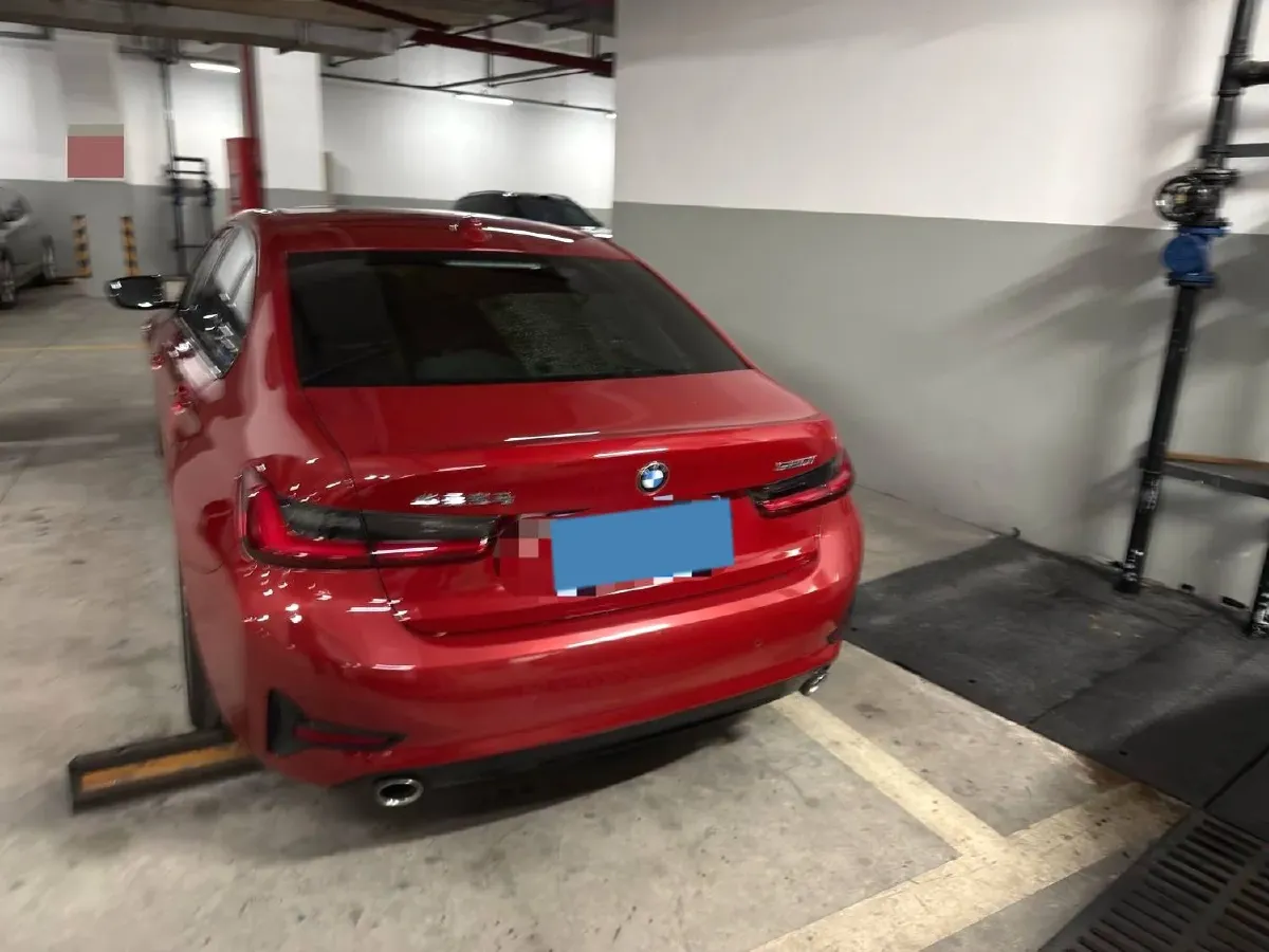 2021 BMW 3 Series 2.0T 156HP L4 8AT,autocango,china used car exporter,china ev exporter,chinese used car exporter,chinese used ev exporter