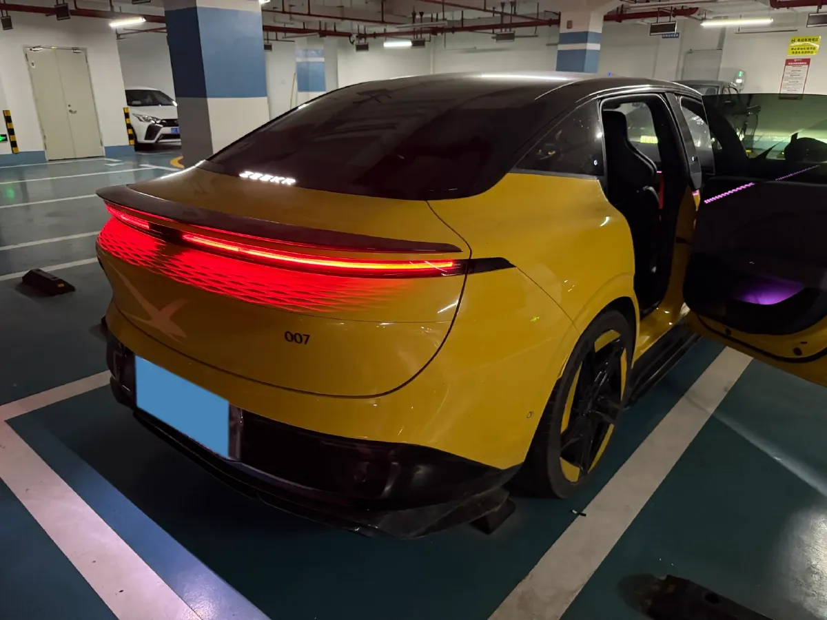 2024 Zeekr 007 BEV 100KWH,autocango,china used car exporter,china ev exporter,chinese used car exporter,chinese used ev exporter