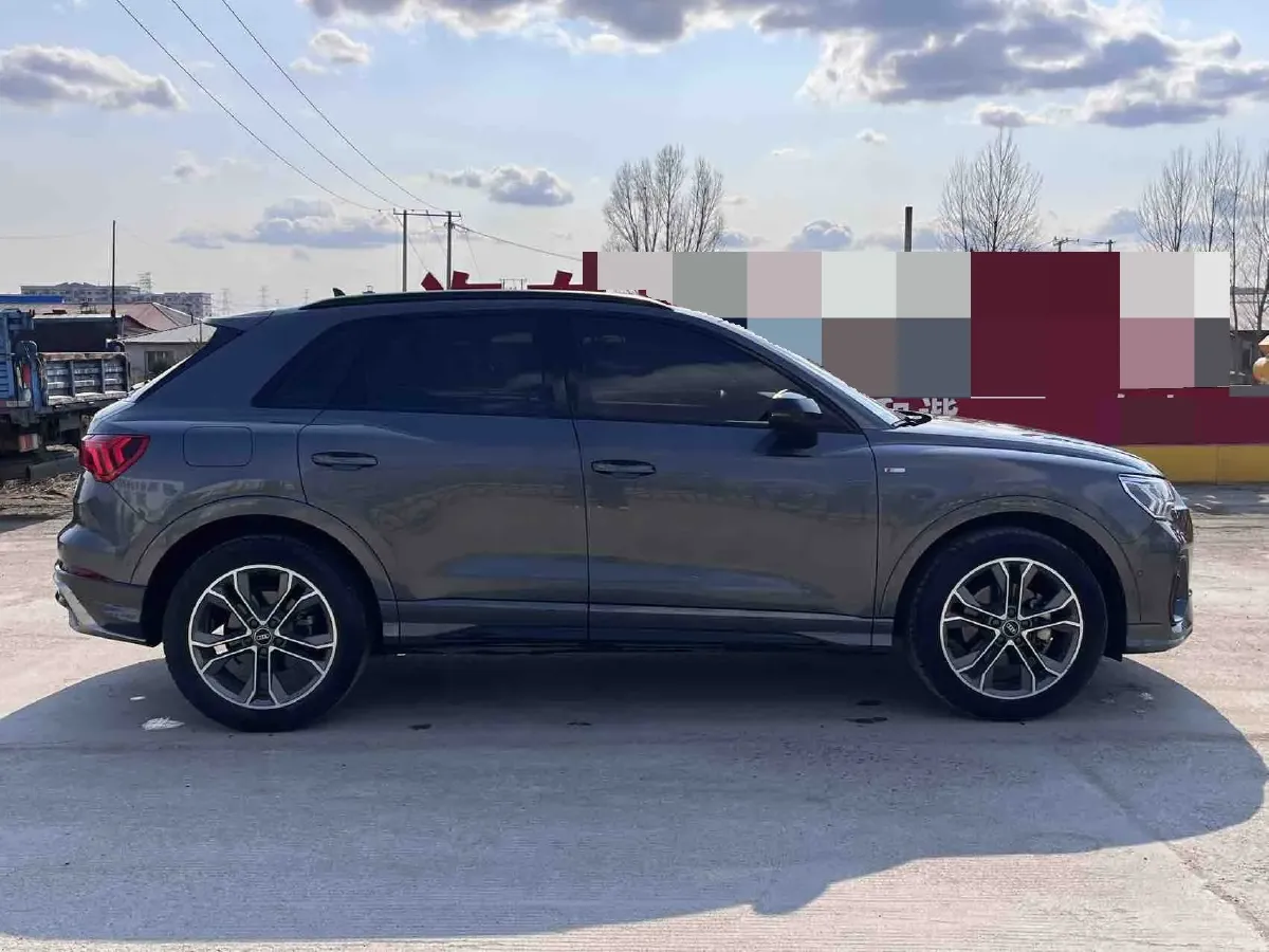 2022 Audi Q3 1.4T 150HP L4 7DCT,autocango,china used car exporter,china ev exporter,chinese used car exporter,chinese used ev exporter