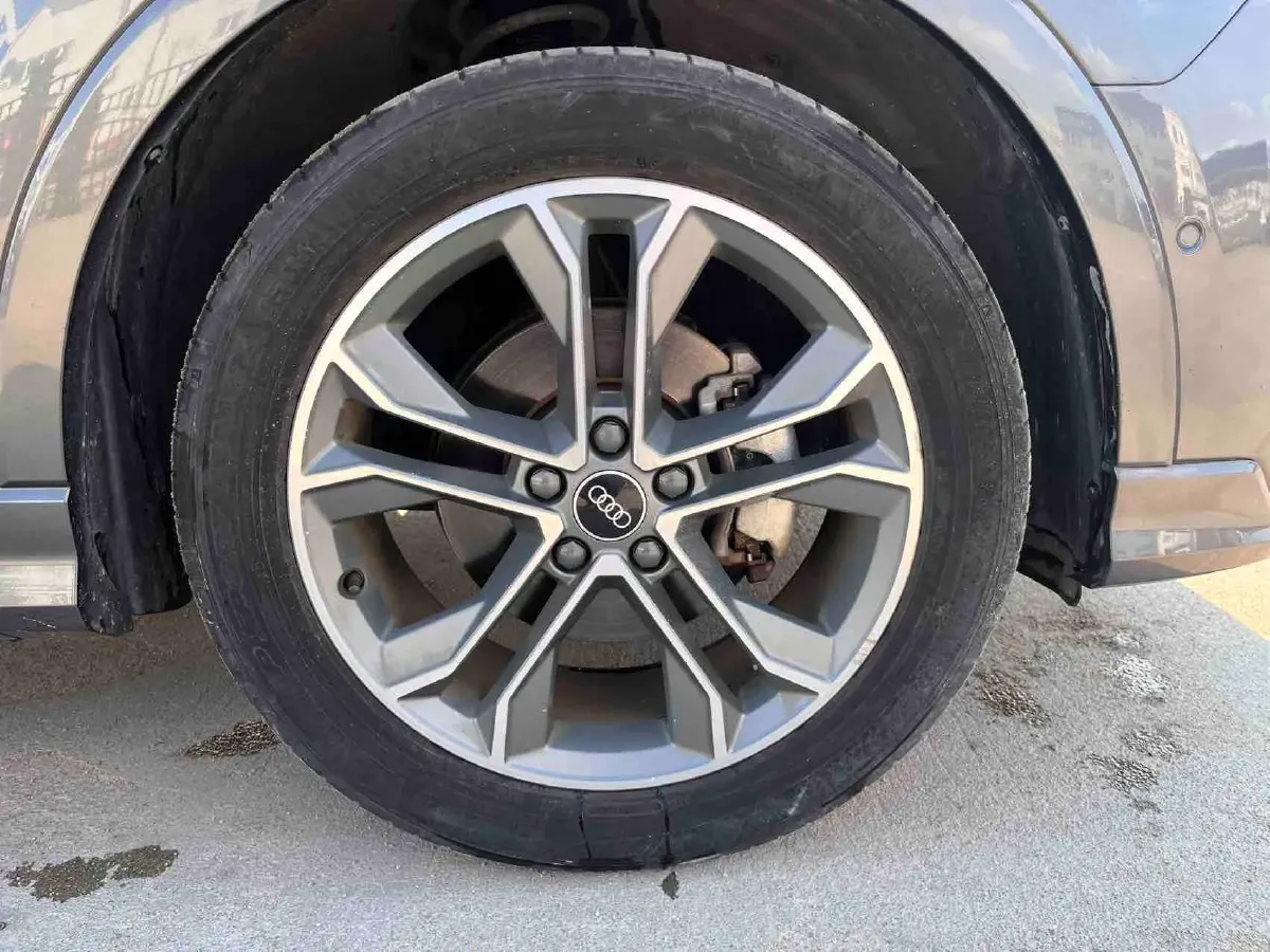 2022 Audi Q3 1.4T 150HP L4 7DCT,autocango,china used car exporter,china ev exporter,chinese used car exporter,chinese used ev exporter