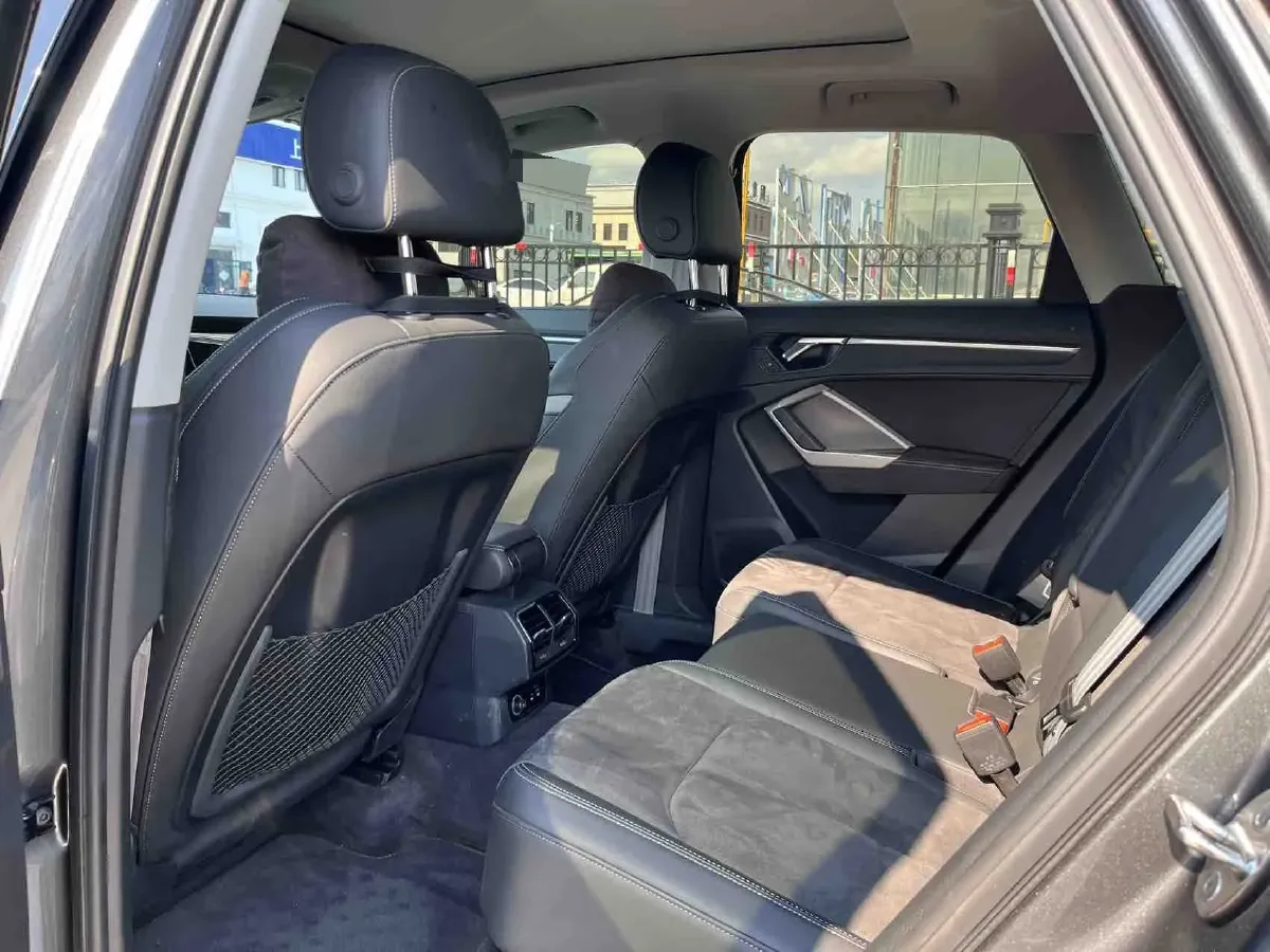 2022 Audi Q3 1.4T 150HP L4 7DCT,autocango,china used car exporter,china ev exporter,chinese used car exporter,chinese used ev exporter