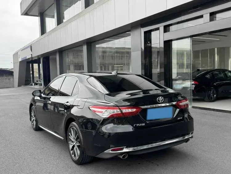 2023 Toyota Camry 2.5L 207HP L4 8AT,autocango,china used car exporter,china ev exporter,chinese used car exporter,chinese used ev exporter