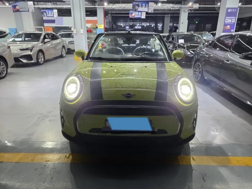 2022 MINI MINI 1.5T 136HP L3 7DCT,autocango,china used car exporter,china ev exporter,chinese used car exporter,chinese used ev exporter