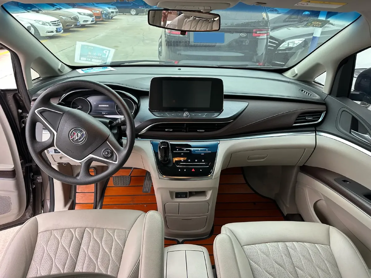 2021 Buick GL8 2.0T 237HP L4 9AT,autocango,china used car exporter,china ev exporter,chinese used car exporter,chinese used ev exporter